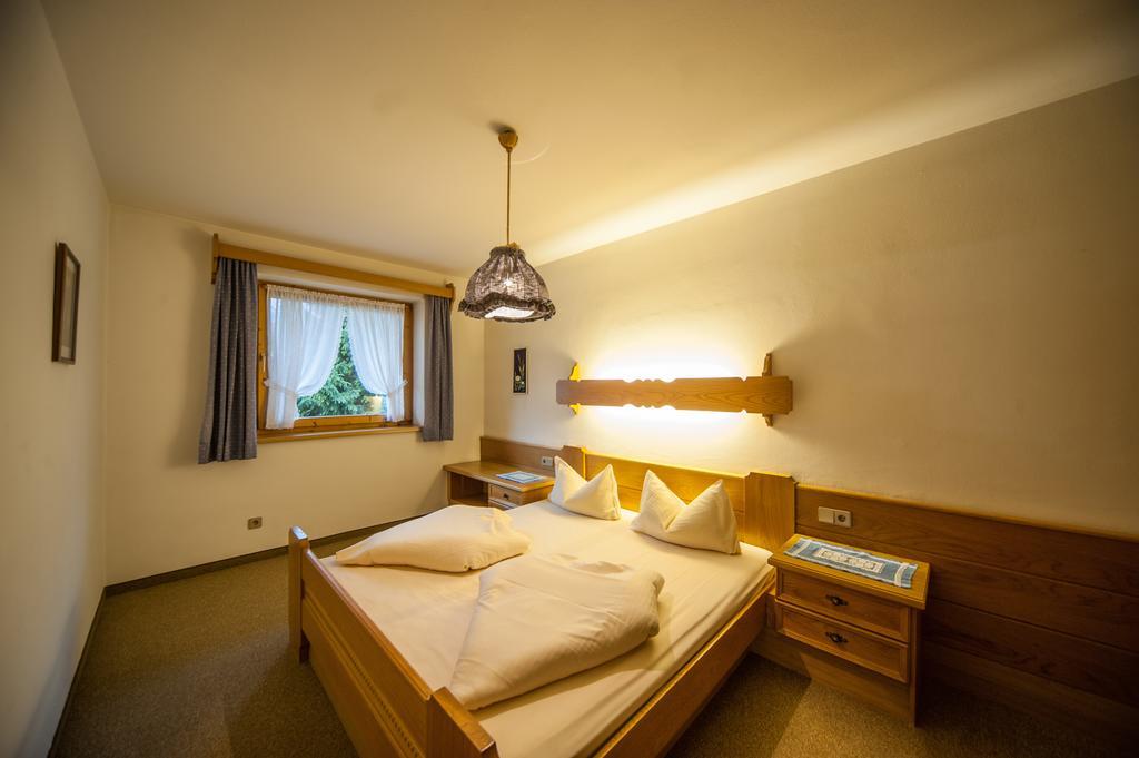 Ferienhaus Larinmos Lermoos Camera foto